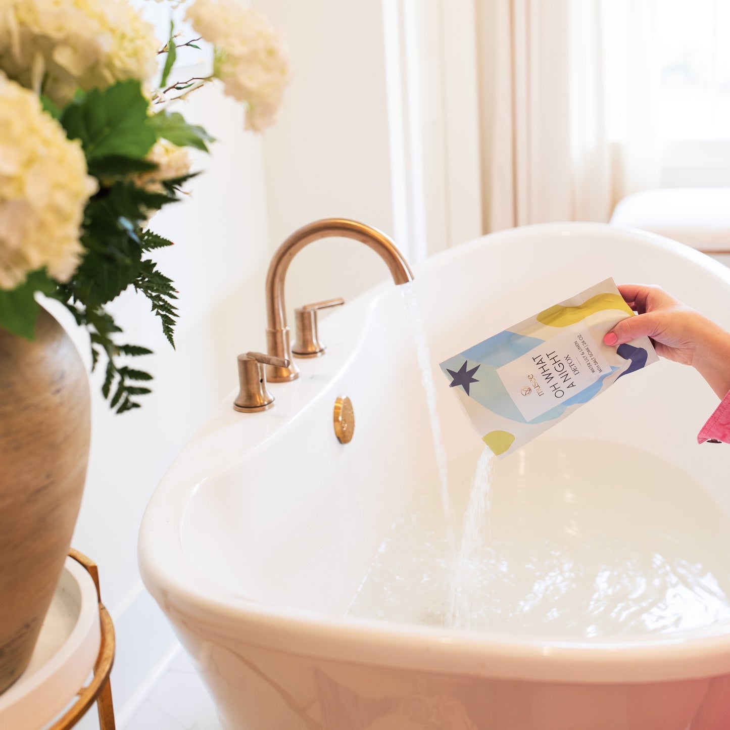 Oh What A Night Therapy Bath Soak